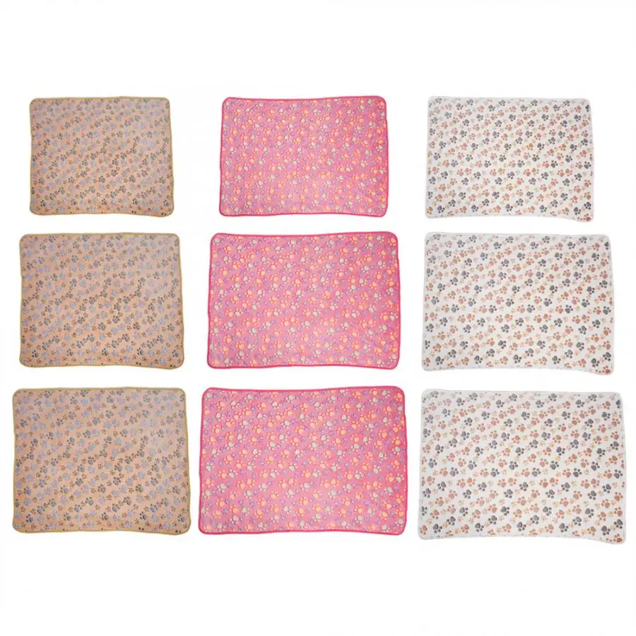 Winter Soft Coral Fleece Dog Bed Warm Pet Blanket Sleeping Mat Lovely Paw Print Dog Cat Blanket for Small Cats Puppy Kitten