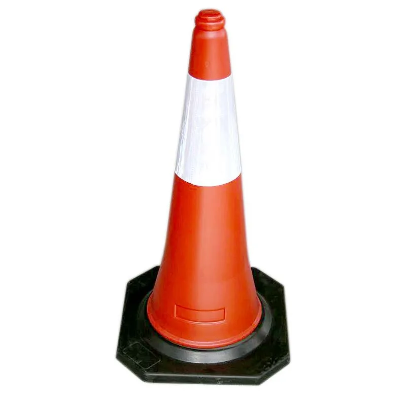 

Manufacturers Direct Selling 70 Cm Plastic Road Cone Roadblocks Reflective Cone National Standard Ice Cream Cone Quality Assuran