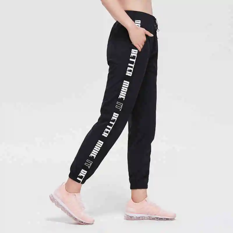 Li-Ning женские тренировочные спортивные штаны ATDRY дышащие свободные подходят полиэстер спандекс подкладка спортивные штаны лосины AYKP096 CJAS19