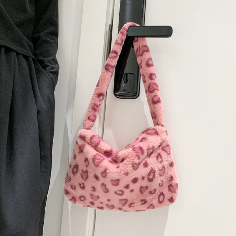 flower fur bag
