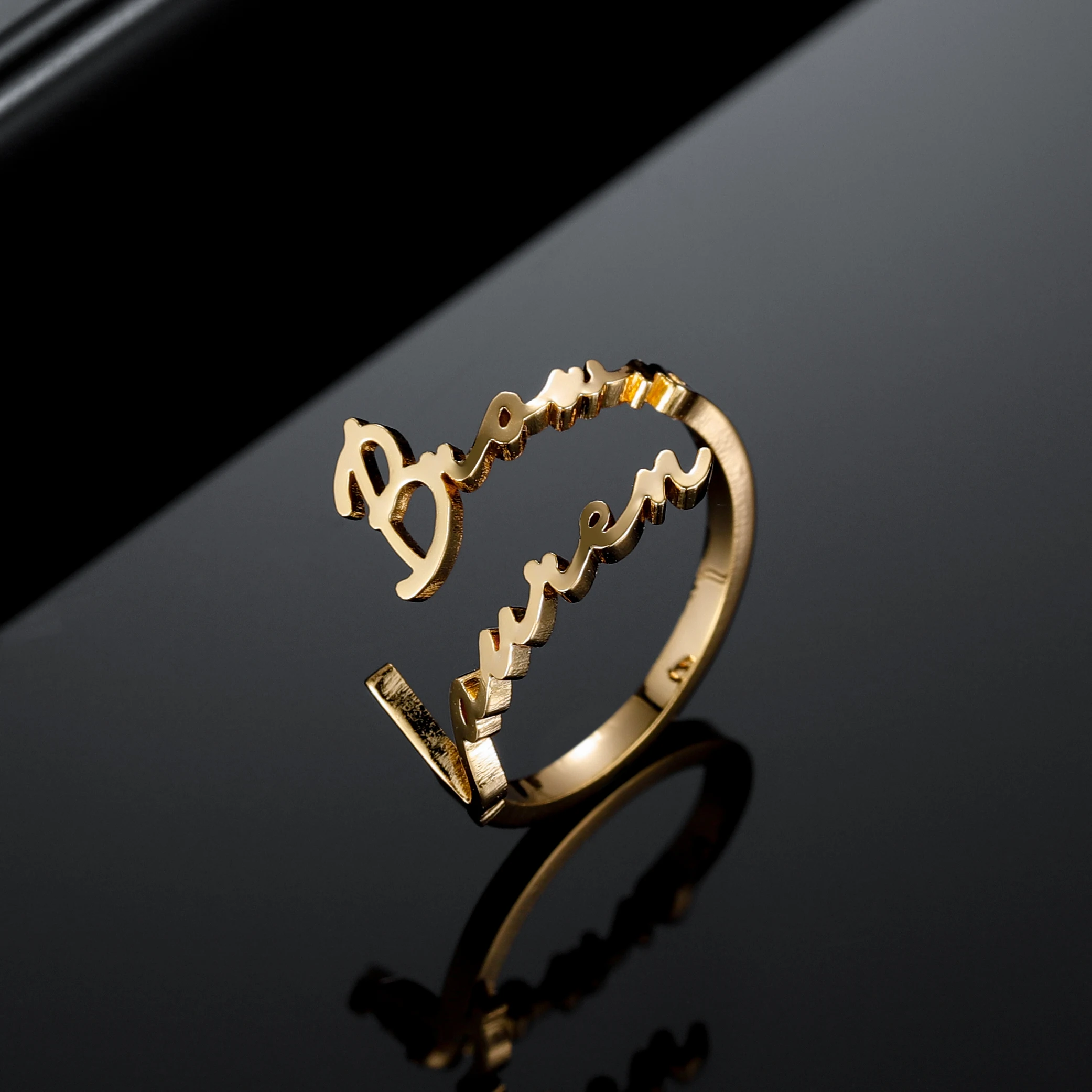 Mom Broad Name Ring