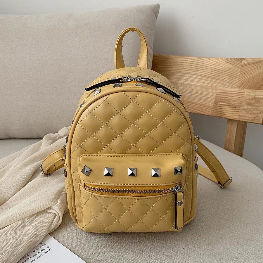 

Female PU Leather Fashion Backpack 2019 Fashion Rivet Small Backpack Yellow Women Shoulder Bag Casual Backpack School Bag