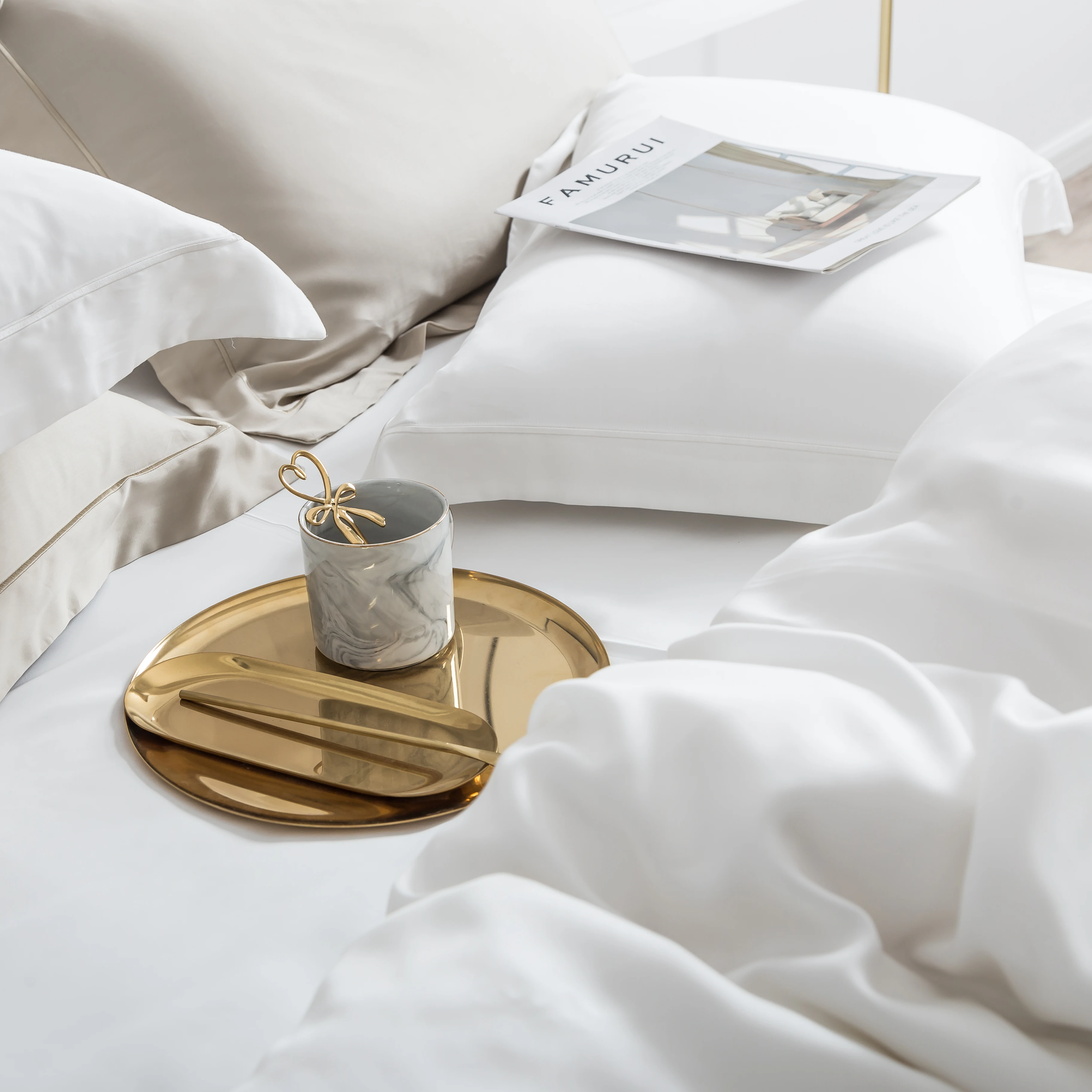 Liv-Esthete Luxury White Silk Bedding Set Silky Healthy Skin Duvet Cover Flat Sheet Double Bed Set For Womom Man Sleeping