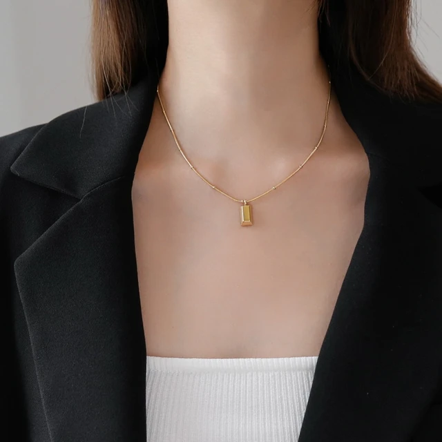 YUN RUO 2020 Fashion Letter V Pendant Necklace Chain 18 K Gold