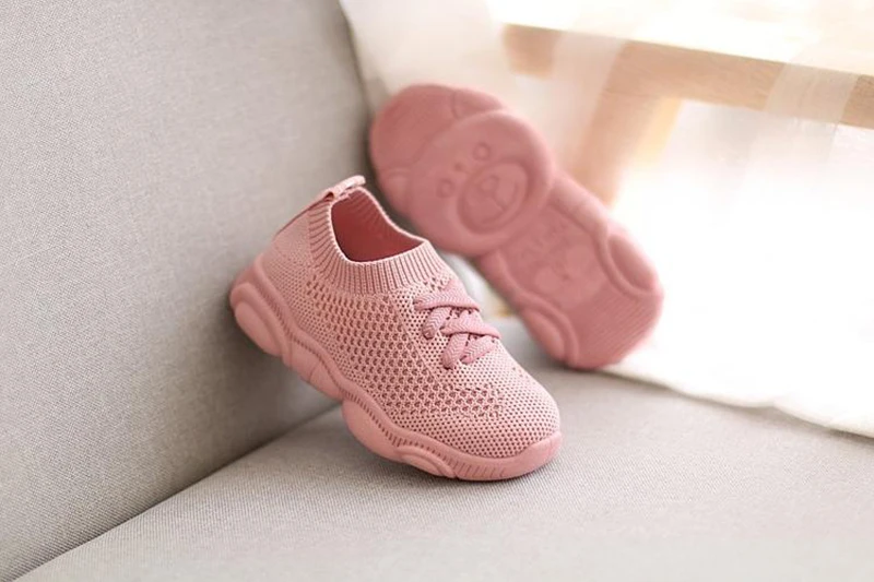 Sneakers antidérapantes pour bébé fille