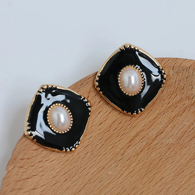 Peri'sBox 8 Designs Black White Enamel Earrings Square Round Triangle Geometric Earrings for Women French Vintage Stud Earrings - Image 6