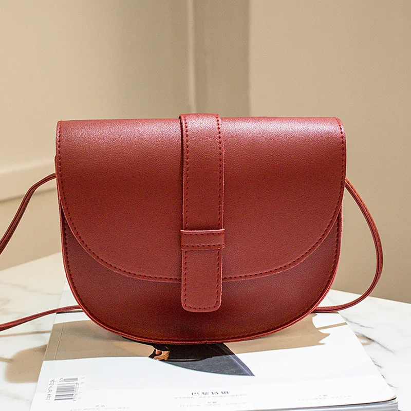HUGWISER Trendy Pure Saddle Bag Shell Bag Single Shoulder Bag Slant Personality Mini Mobile Bag Portable - Color: Red