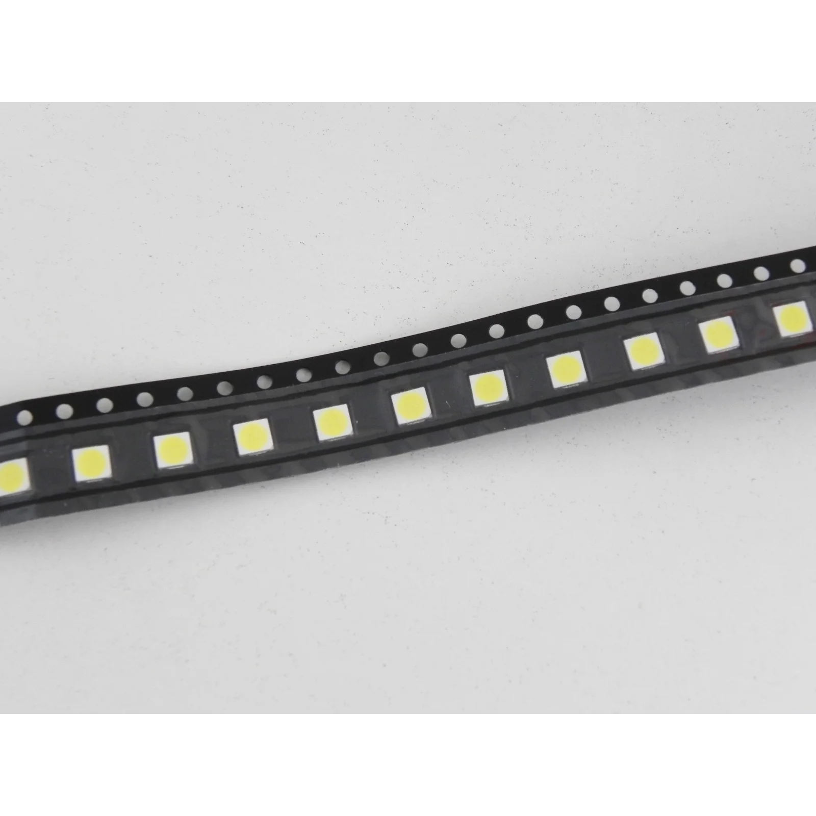 LED светодиод подсветки телевизора LG 3535 6V|Промышленные компьютеры и аксессуары| |