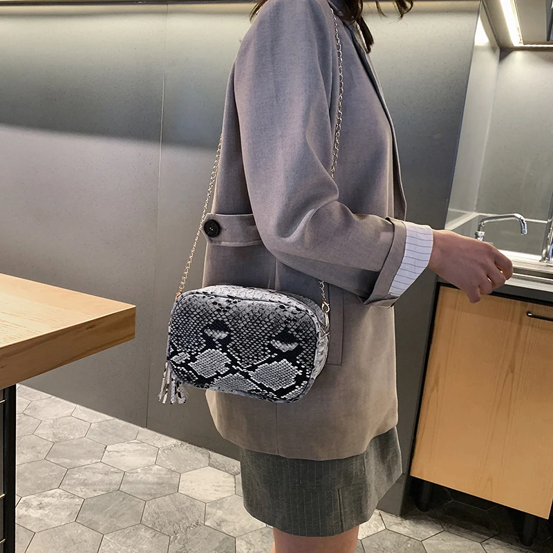 Новый Модный маленький кошелек с текстурой змеиной кожи сумки через плечо для