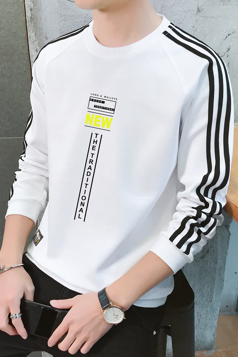 

2019 spring and autumn men's new five-color trend handsome casual simple three-bar printed polyester hoodie