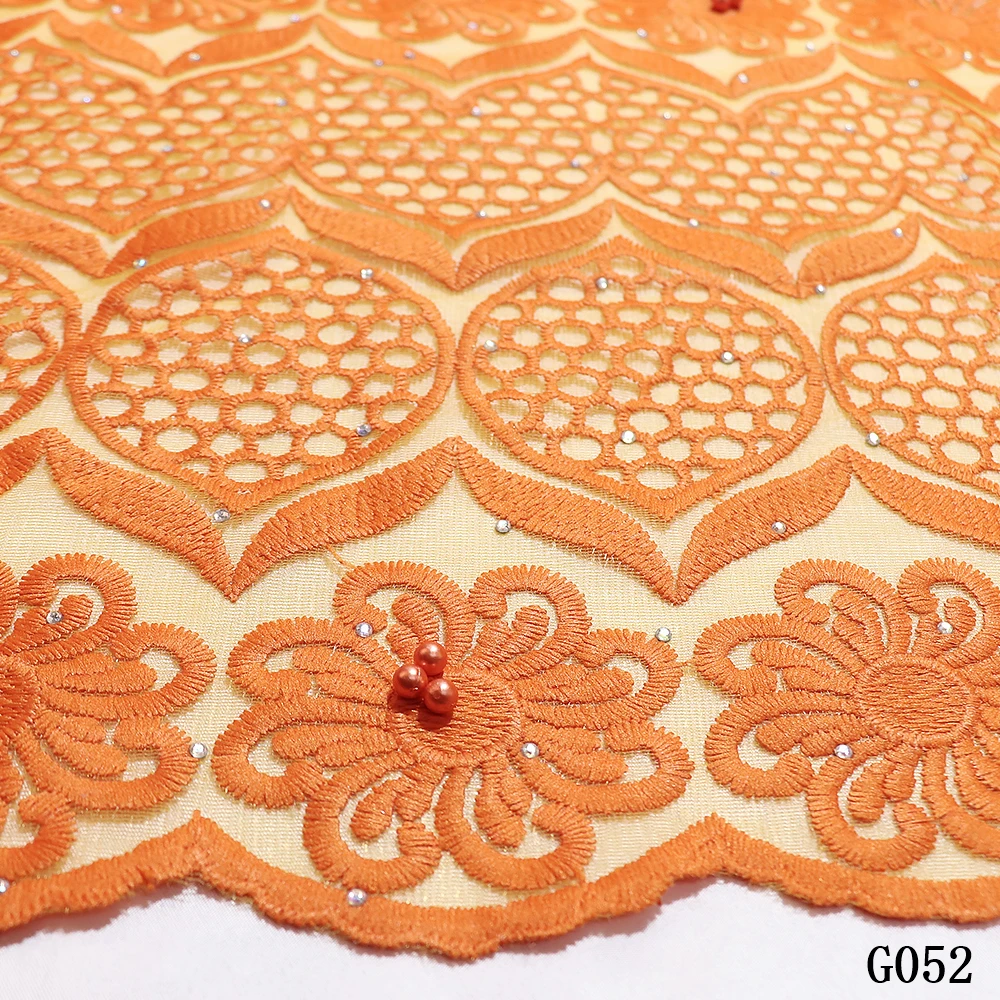 G052(11)