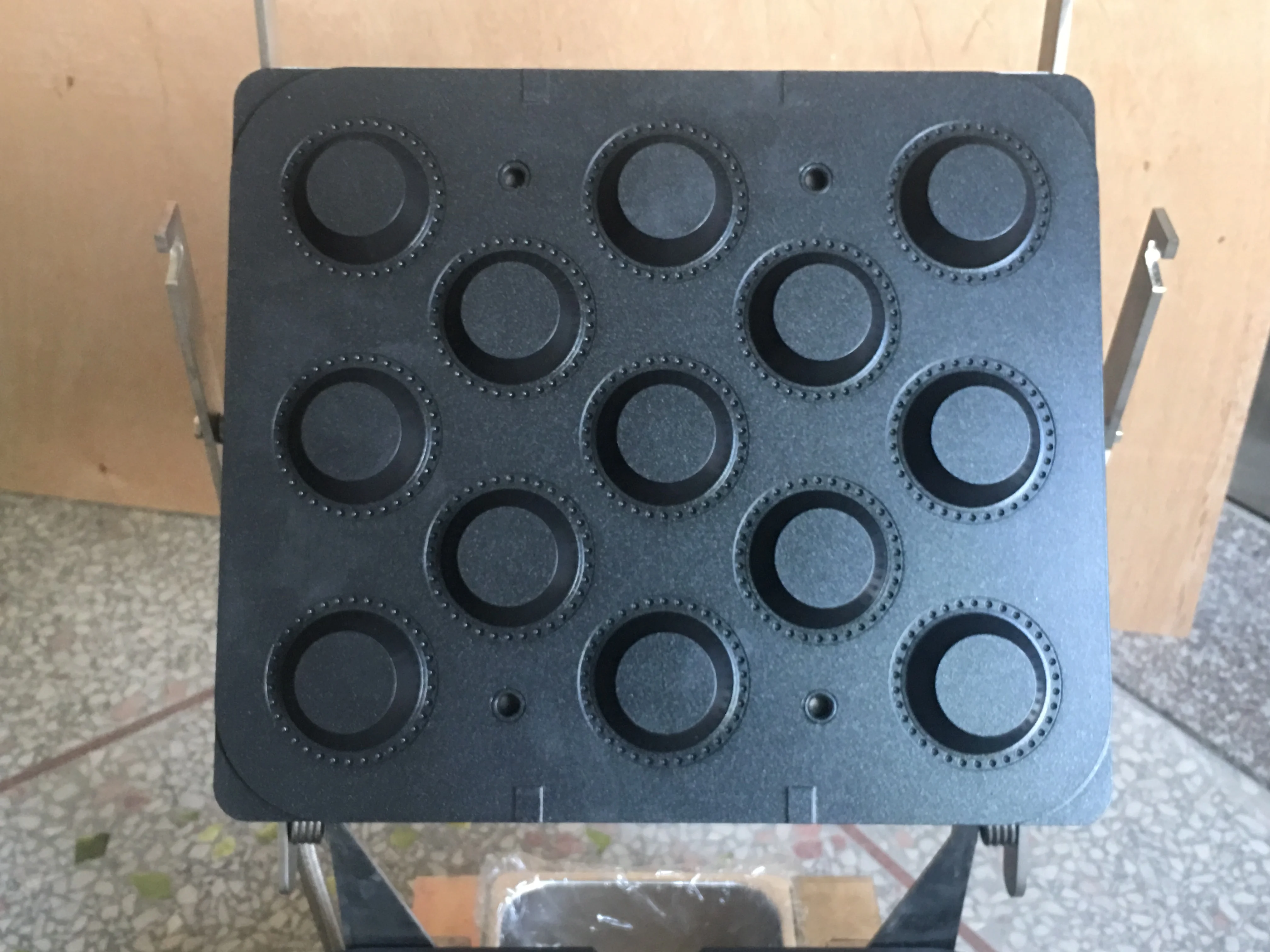 Slide image 68165bb7ac394efca652068f888df085