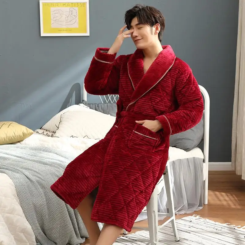 

High Quality Male Winter Robe Quilted Cotton Flannel Super Thick Bathrobe Men Home Warm Bath Robes Plaid Stripe Dressing Gown