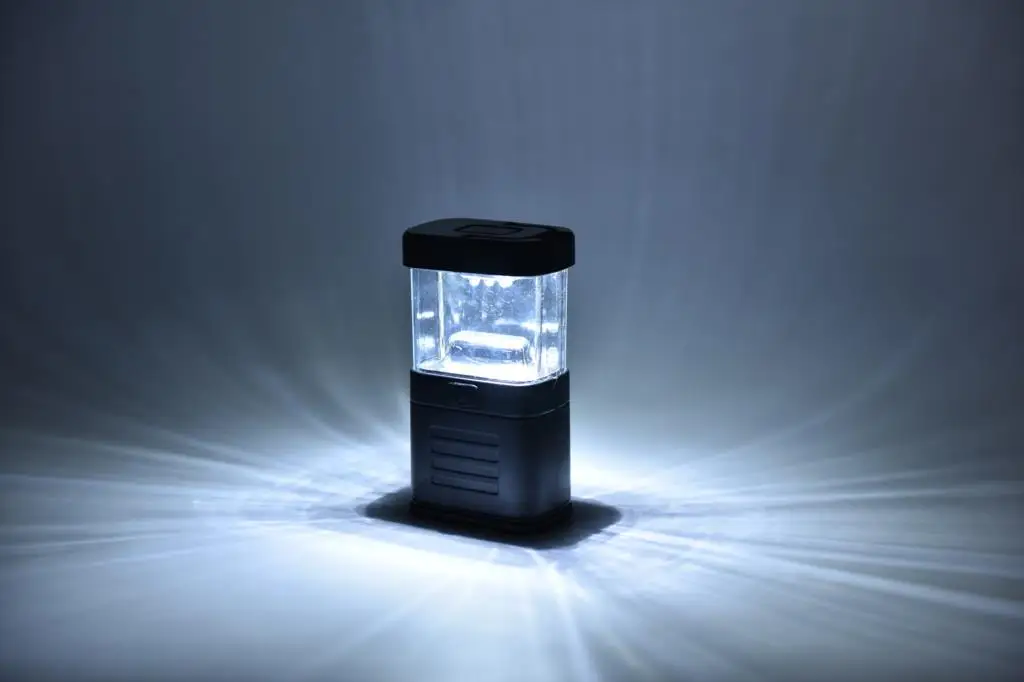1PCS 11 LED Light Battery Powered Tent Climbing Boating Hiking Ligthting Lamp Camping Light Fishing Reading Caving