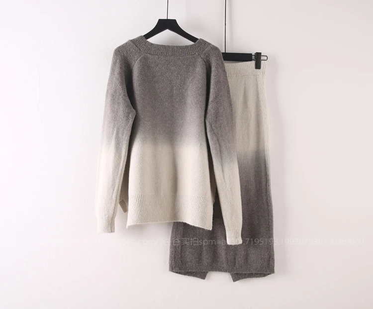 New Autumn Woman Knitted Two-pieces Suit Gradient Sweater Pencil Skirt Set for Woman Female Winter Warm Suits