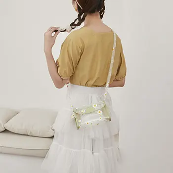 

2020 Sprin Summer Fashion Women's Transparent Daisy Printing Sling Bag Cool PVC Shoulder Bag Messenger Bag Mobile Sweet Lady Bag