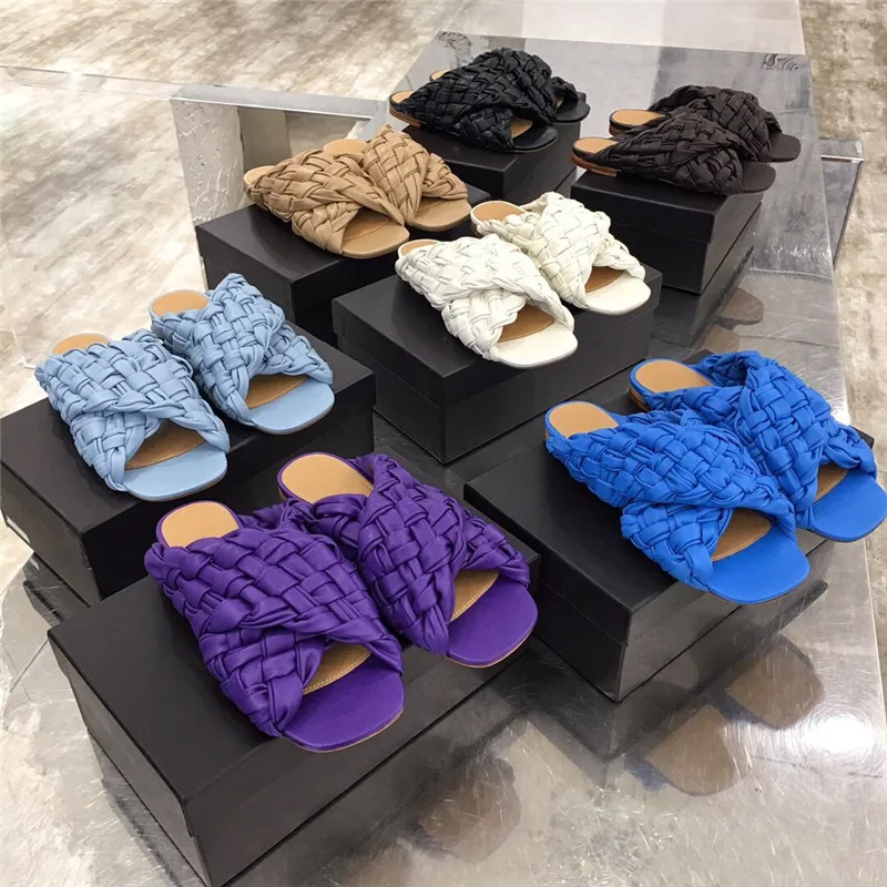 2020 коллекция взлетно-посадочной полосы Комнатные тапочки Женские босоножки на