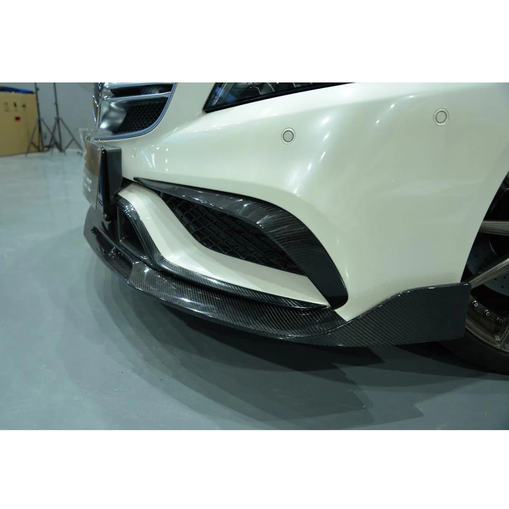 Углеродного волокна переднего бампера для губ сплиттеры Cupwings для Mercedes-Benz W218 CLS63 AMG S Седан 4-дверный- приспособления для резки