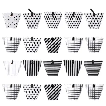 

Candy Box Biscuit Cake Box Dessert Containers Cake Box Carrier Individual Containers Random Style without Ribbon