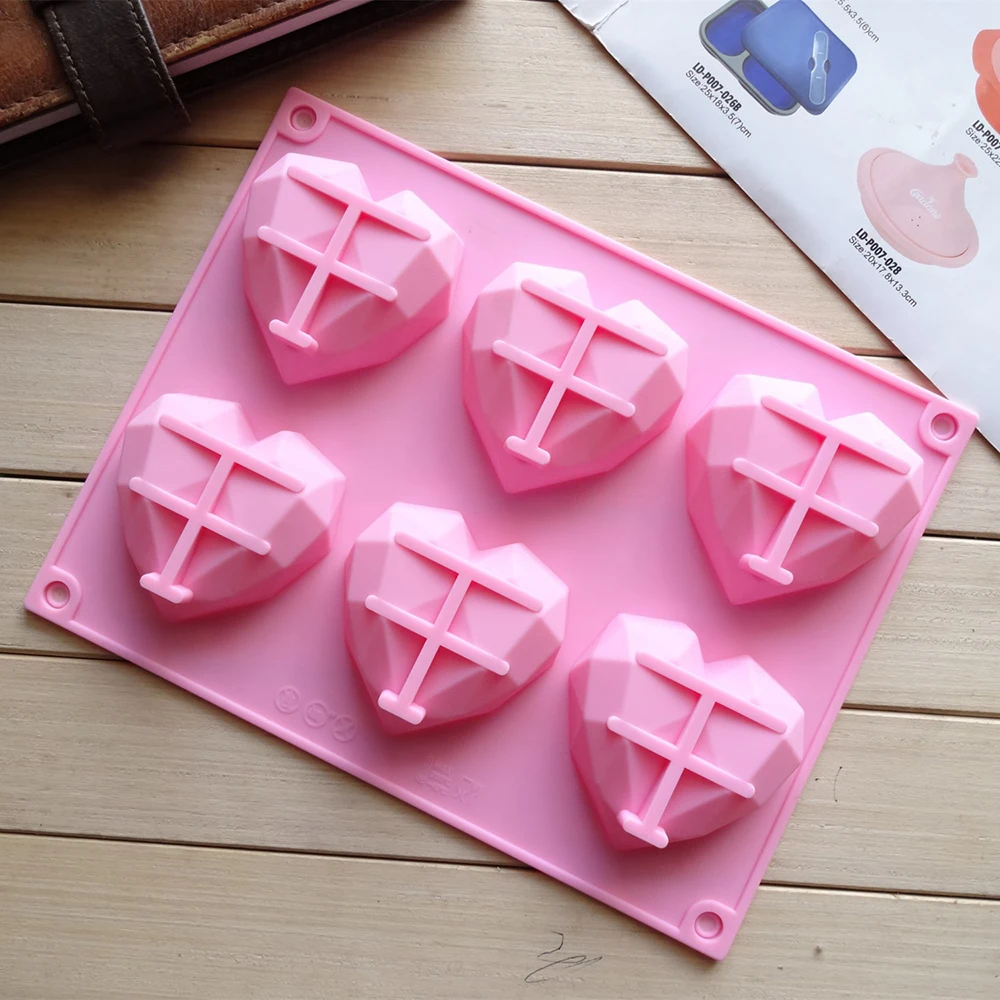 

DIY Diamond Heart Shape Silicone Mold for Baking Cake Chocolate Fondant Soap Candle Molds for Pastry Pudding Jelly
