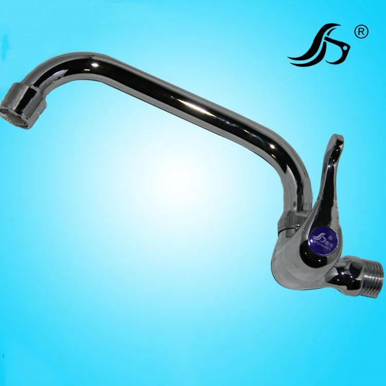 

Copper Wall Kitchen Single Cold Faucet Horizontal Tube Kitchen Sink Wall Laundry Pool Sink 360-Degree Tap