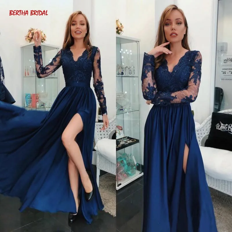 Женское вечернее платье с длинным рукавом синее кружевное официальное