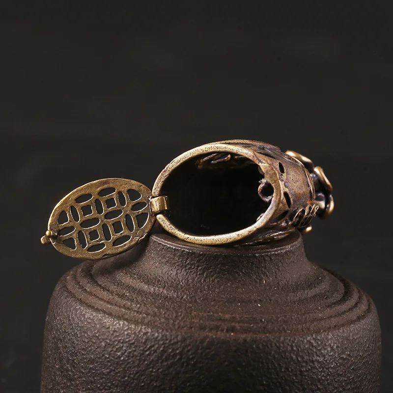 money bag brass pendant (8)