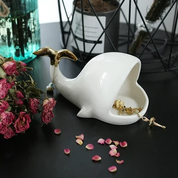 

ceramic white dachshund ring jewelry Storage home decor Soap dish decoration wedding porcelain figurine whale jewelry holders