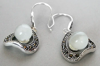

VINTAGE 925 STERLING SILVER 10MM WHITE Natural jade ROUND BEADS EARRINGS 1.5"