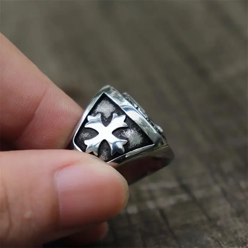 Save-and-Protect-Archangel-Biker-Rings-Mens-Knigts-Templar-Stainless-Steel-Ring-Guardian-Angel-Jewelry.jpg_.webp_Q90.jpg_.webp_.webp (4)