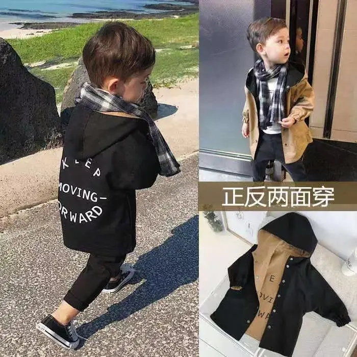 Детская одежда на возраст от года до года новинка года, весенне-осенний длинный плащ с надписями для мальчиков хлопковая куртка с капюшоном для маленьких мальчиков