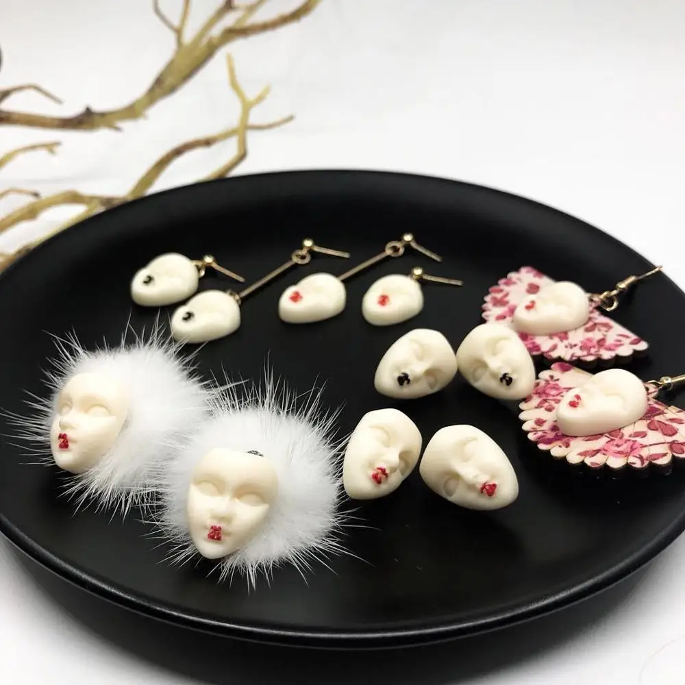 DoreenBeads Fashion Japanese Style Earrings For Women Jewelry Pink Fan Head Portrait Pendant Trendy Accessories Gift 1 Pair | Украшения и