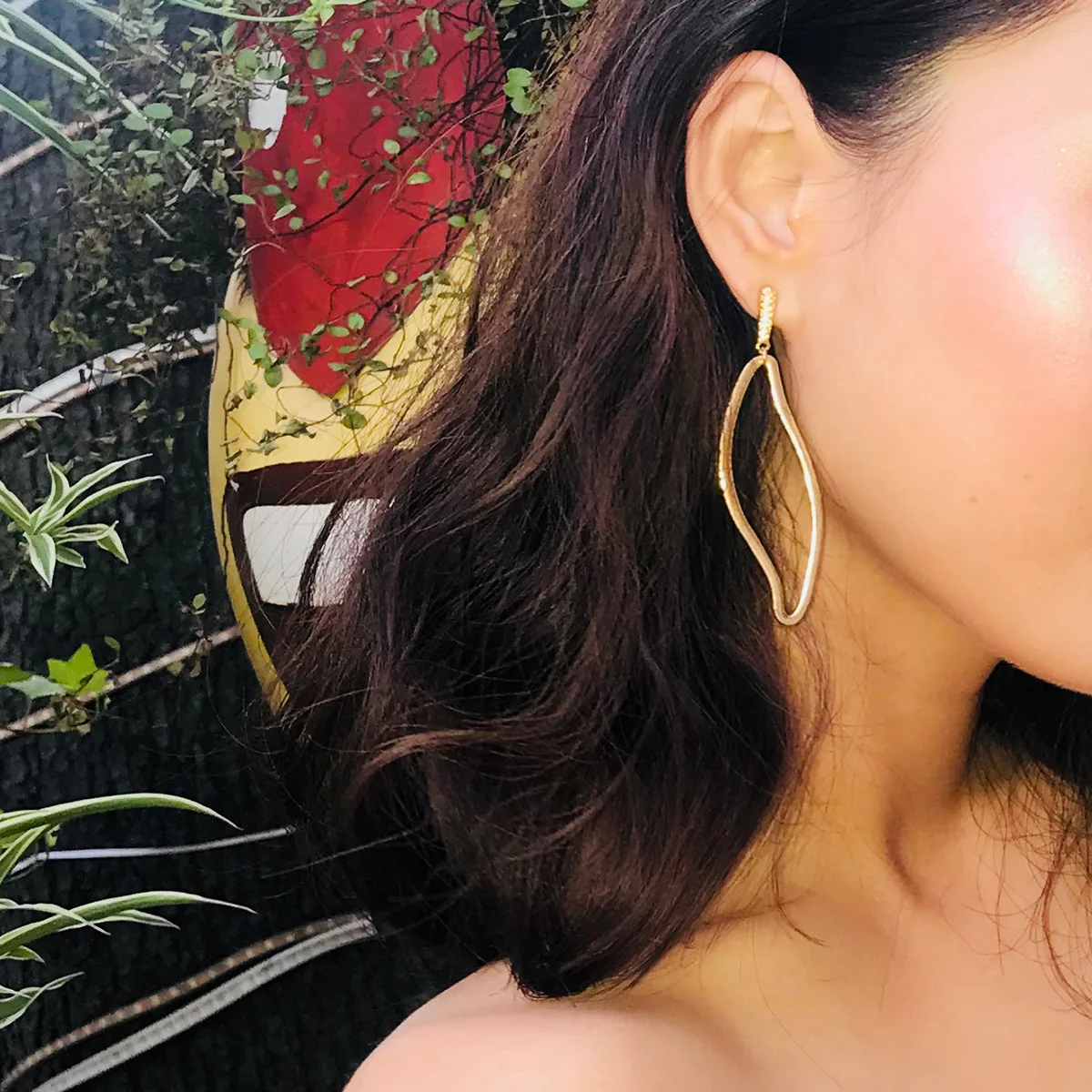 

Popular women's jewelry Simple personality alloy geometric earrings Original handmade air quality wild ladies earrings