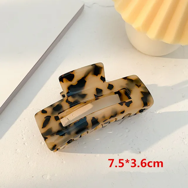 Bilandi 2021 New Hair Claw Large Geometric Hollow Square Tortoiseshell Leopard Acetate Hair Clip For Women Hair Accessories NO.3-7.5 cm