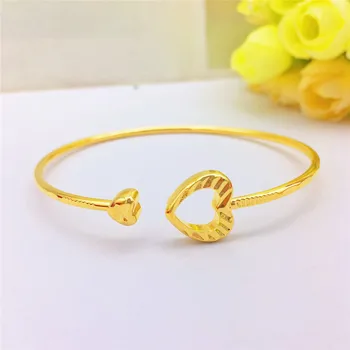 

Classic Yellow Gold Women's Bracelet 14K Gold Heart-Shaped Bracelet Not Fade Thick Gold Bracelet for Wedding Engagement Jewelry