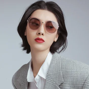 

2020 Women Polarized Sunglasses Glasses Female Womenfolk Man Sun Glasses Male Lunette Soleil Femme Woman Sunshades Lady PTJS6098