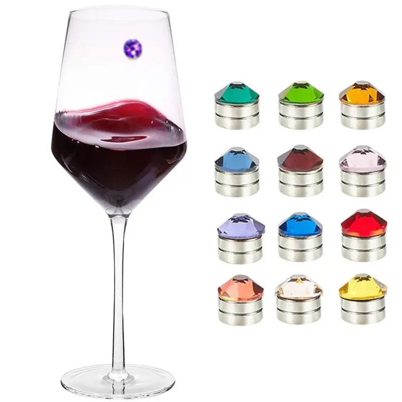 12PCS New Fashion Mini Christmas Goblet Markers Magnetic Acrylic Wine Glass Charms Decorations Wine Cup Accessories For Bar