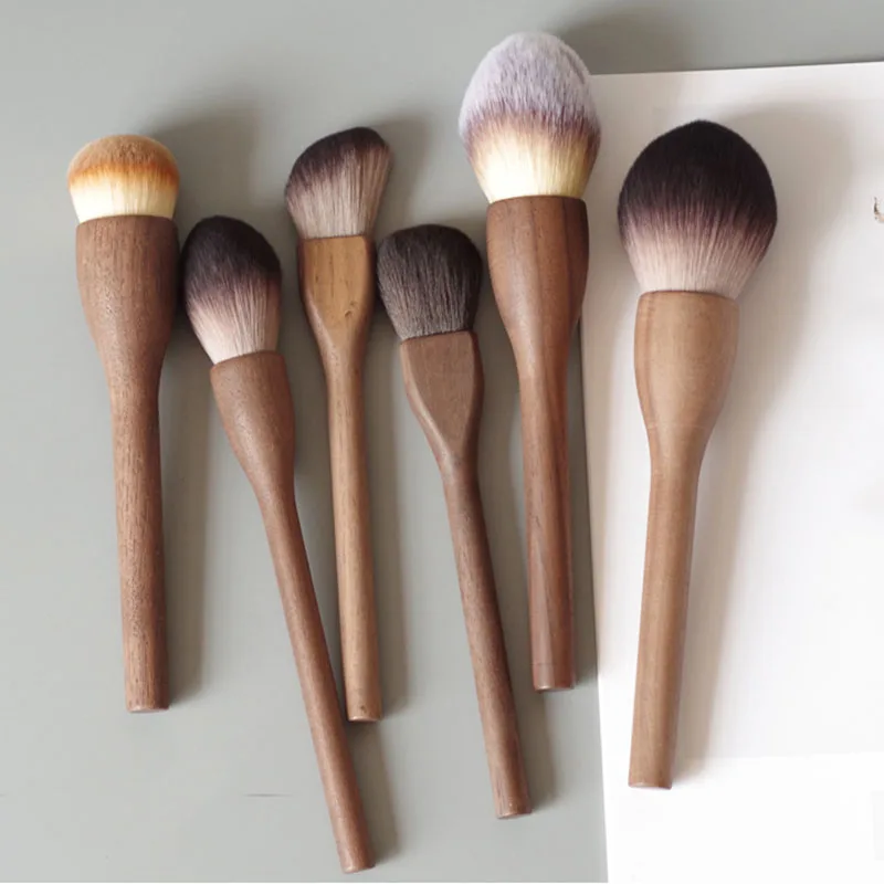 Discount Makeup-Brush Blush Wood-Handle Loose-Powder Vintage High-Quality European 1pcs Foundation LWyWKkbN1