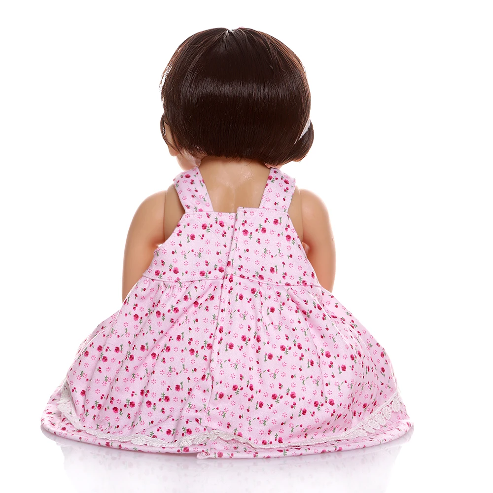 Короткие волосы 55 см bebe Кукла reborn для маленьких девочек кукла в розовом платье Полное Тело Винил силиконовый Реалистичная детская Ванна игрушка Водонепроницаемый ребенок