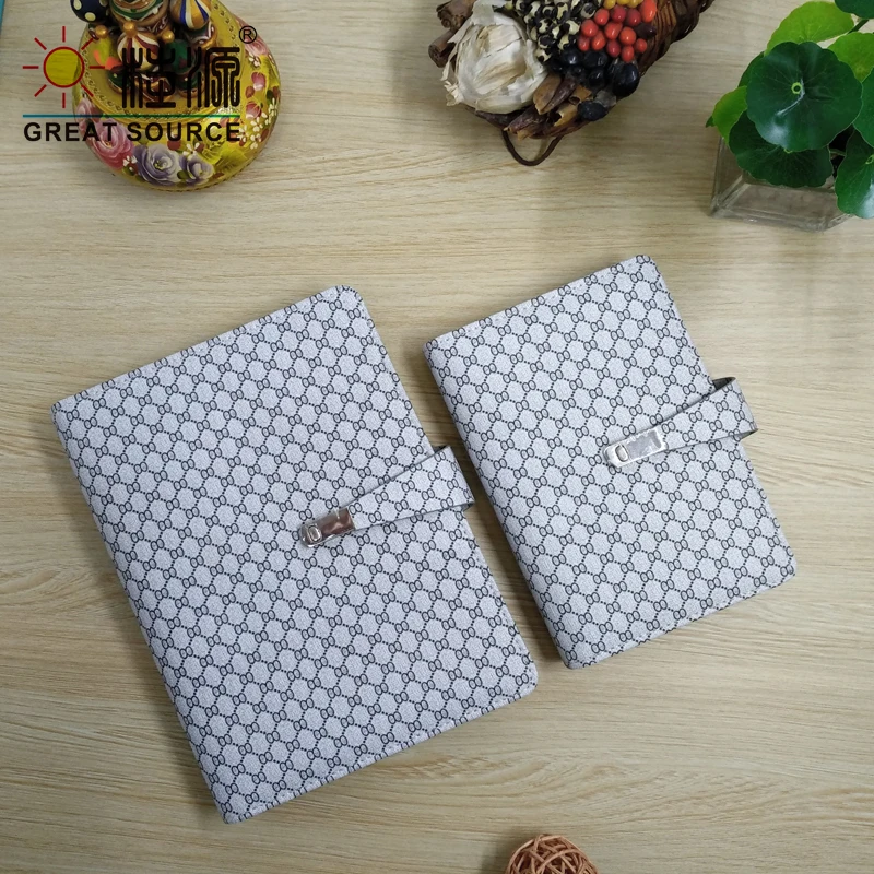 

2020 Planner Notebook Leather Cover Agenda Refill 6 Rings Binder Notepad 2020 Calendar Clear Pen Bag Color Sticker Soft Ruler