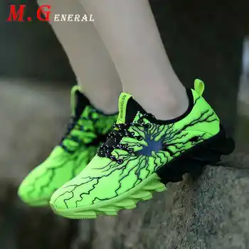 

Casual Vulcanized Shoes Men Blade Summer Sneakers Colors Slip-on Men's Shoes Light Air Mesh Men Shoe Couple Low Top Trainers C59