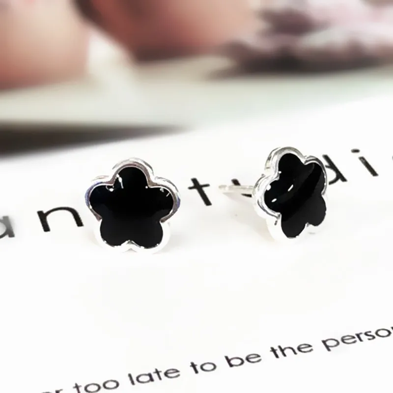 YIZIZAI Stud Earrings For Women Black Flower Earring Wedding Jewelry Mujer Moda Friendship Gifts Party Korean Style