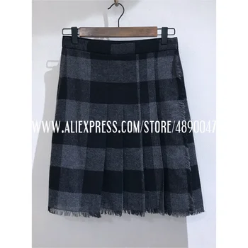 

Casual Women's pleated skirt autumn winter wool short skirt A-line mini British plaid skirt One piece skirt with silk lining