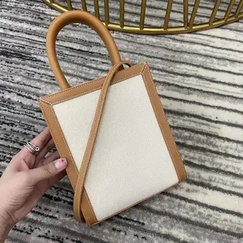 

In 2020, the new MINI handbag made by famous high-quality designer with leather one-shoulder cross-body bag will be used for wom