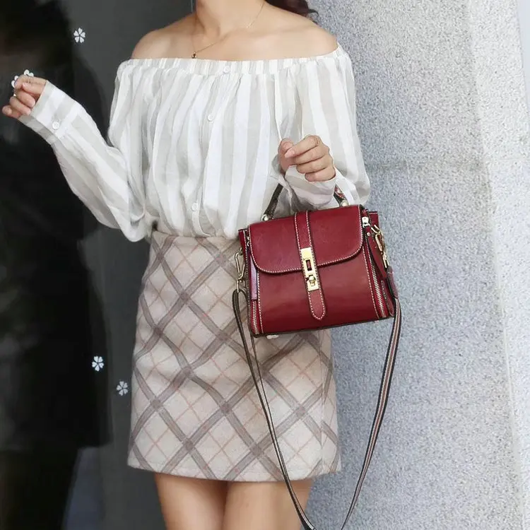 

Hot Sale Women Real Cowhide Layer Handbag Fashion New Style Vintage Bags Korean Version Noble Generous Shoulder Cross-Body Bag