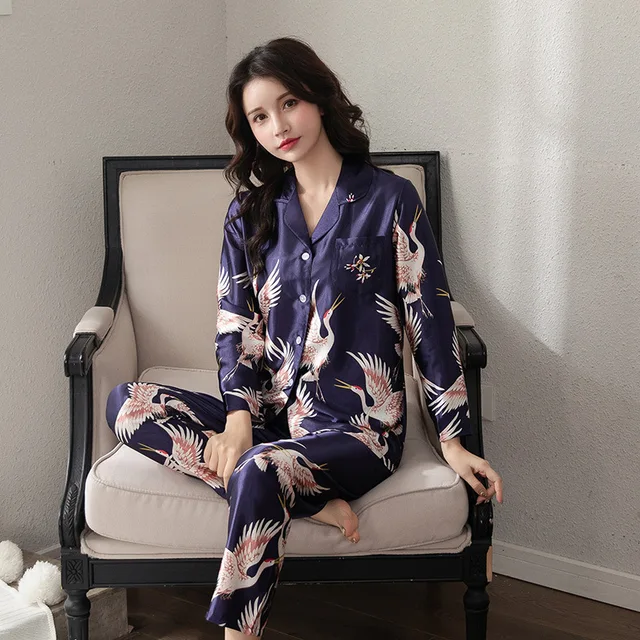 Summer Lovers Rayon Home Clothes Couple Silk Pajamas Pyjama Set For Women Men Chinese crane Print Long-sleeve Sleepwear