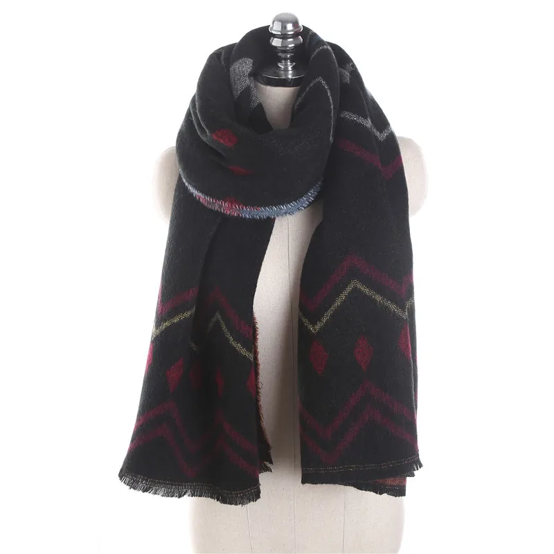

2020 autumn and winter new European and American style cashmere scarf ladies bright diamond pattern thin scarf warm scarf women