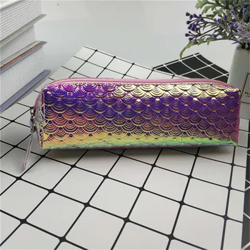 

PU Leather Fish Scale Magic Metallic Color Laser Pencil Case Wallet Woman Cosmetic Makeup Bag Handbag Waterproof Pencilcase Purs