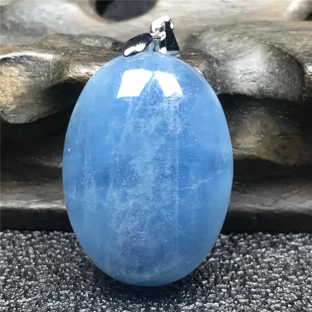 

Top Natural Blue Aquamarine Pendant For Women Man Crystal 30x22x10mm Clear Oval Beads 925 Silver Necklace Pendant Jewelry AAAAA