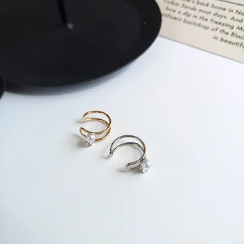 

Pearl Clip-on Pierceless Women's C Word Ear Clip Hip Hop Fashion Cool Earrings Normcore Style 148e9